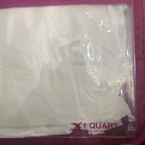 NWOT Hanging travel/locker organizer - Picture 5 of 8